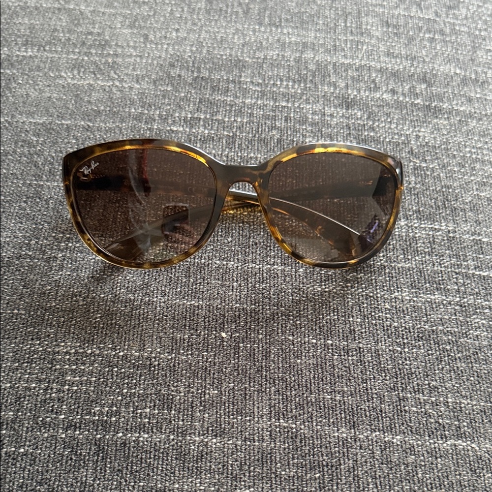 Ray-Ban Women's Tortoiseshell Sunglasses with Brown Lenses